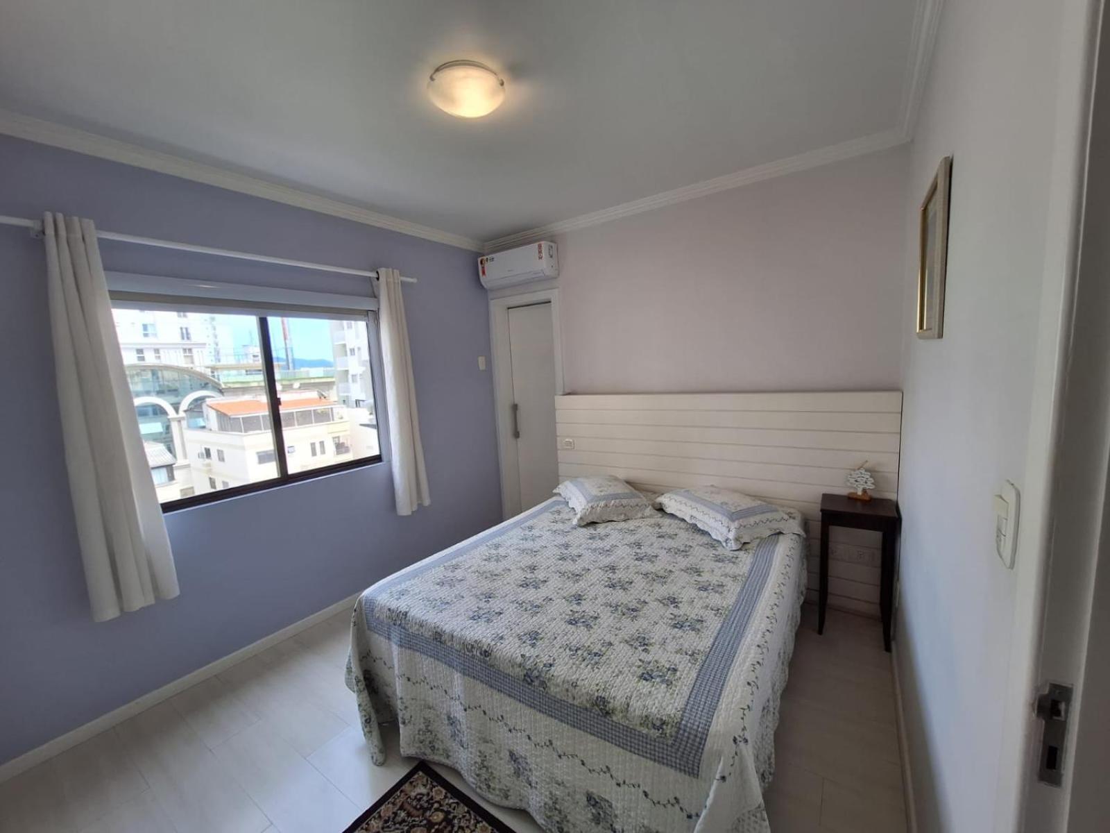 Apartamento 1 E 1 No Coracao De